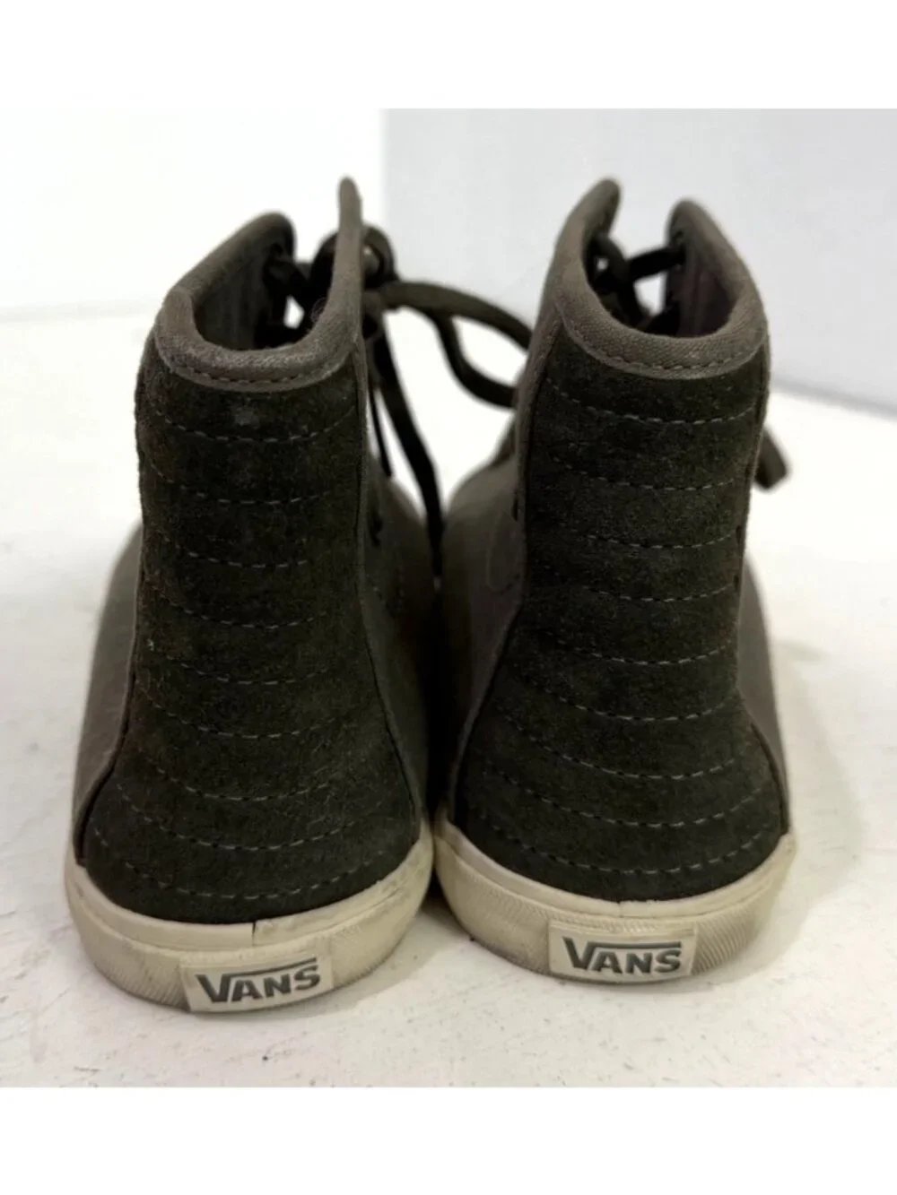 Vans High Top Lace Up Sneakers Olive Green Canvas Suede Streetwear Shoes Size 8